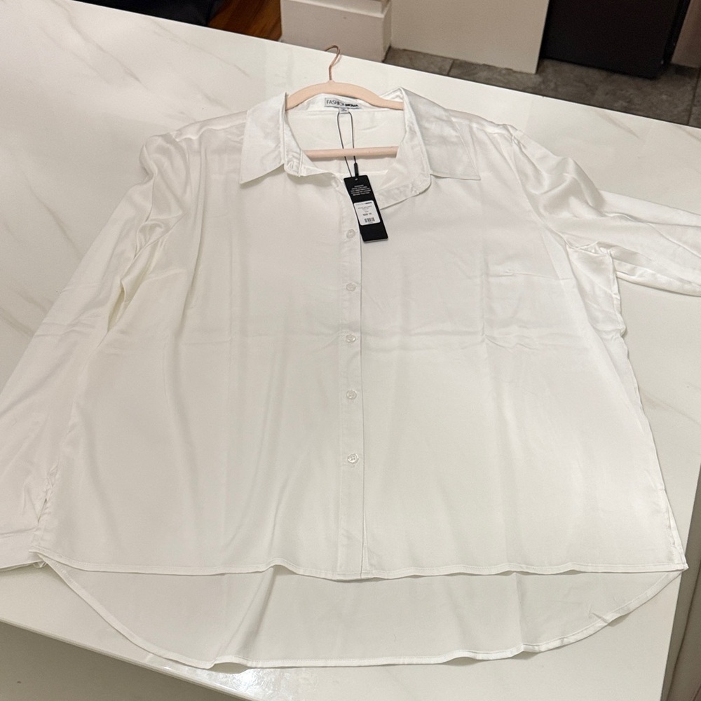 Fashion Nova Sleek White Collared Shirt